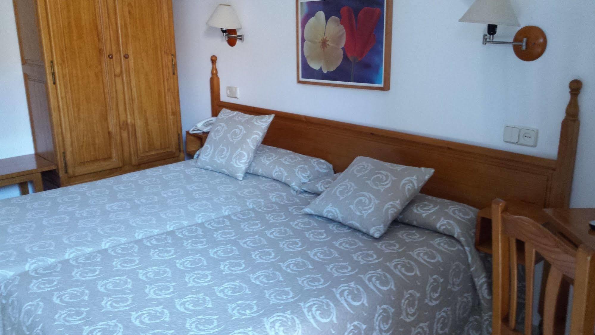 Hostal Centro Толедо Екстериор снимка